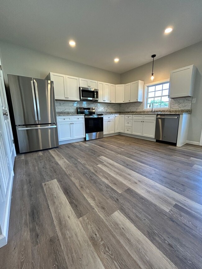 Photo - 1524 Brown Ave