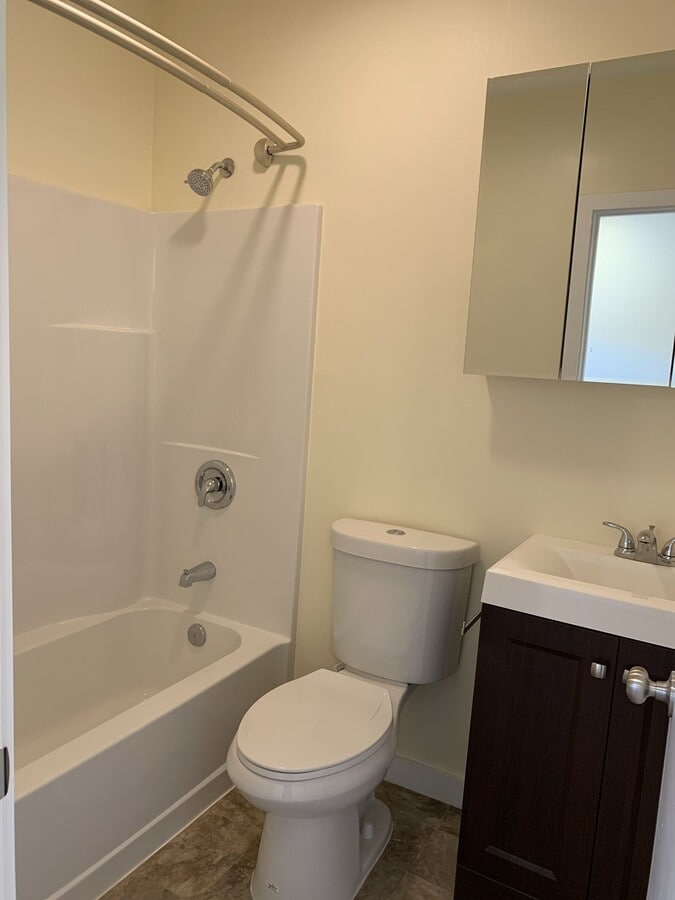 Photo - 333 W 79th St