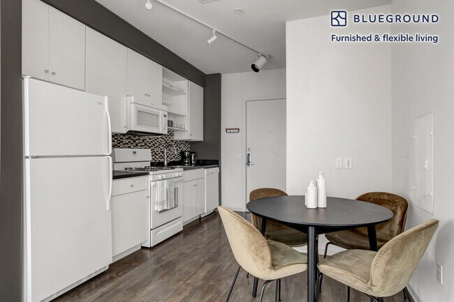 445 Artisan Way Unidad SI FL3-ID532