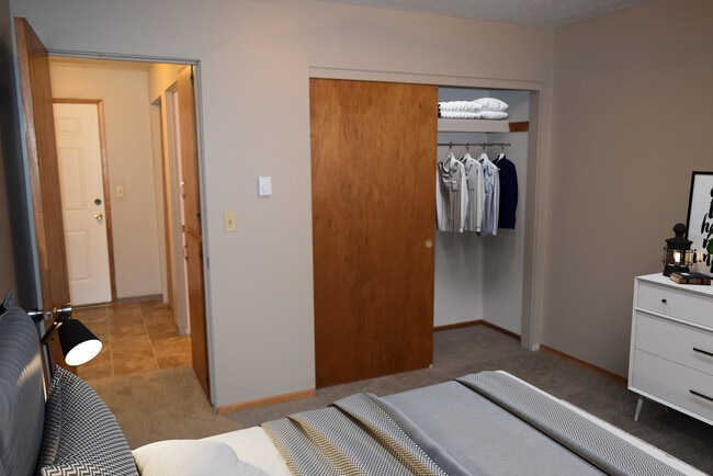 Photo - Cascade Village