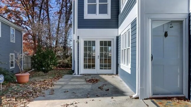 Photo - Cute 2-story home 2 bedroom 2 1/2 bath wit...