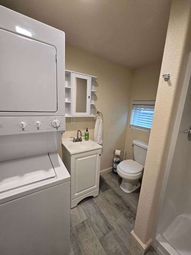 Photo - 398schindlerstreet.is4lease.com