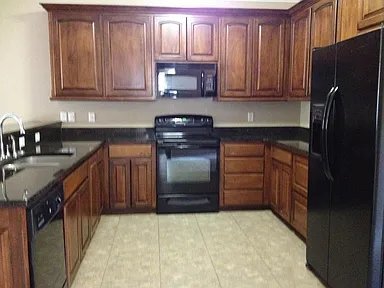 Photo - 681 N Bradford St Unidad 1