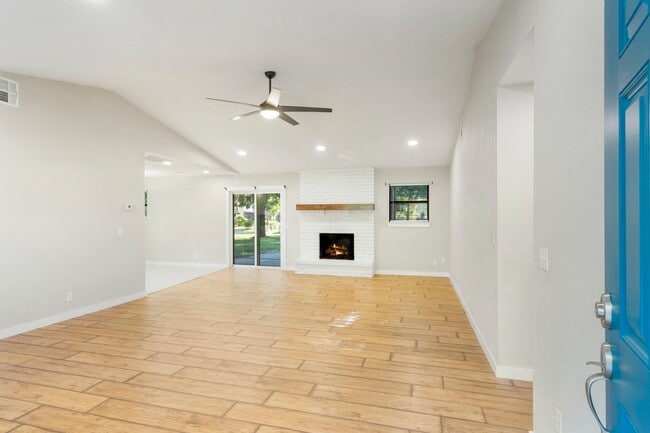 Photo - 1811 S 148th W Ave