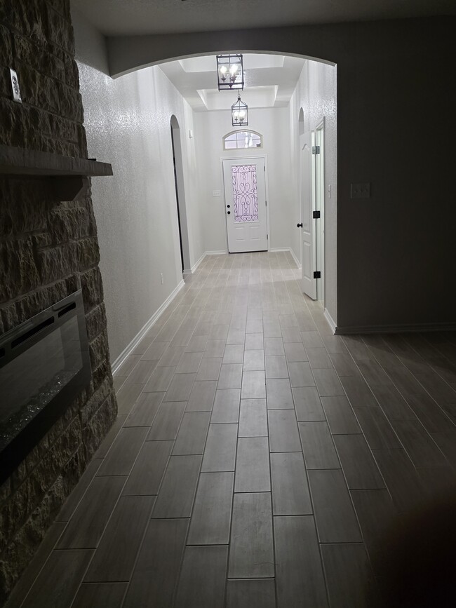 Photo - 519 Tooter St