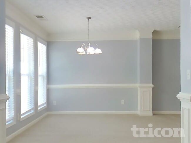 Photo - 220 Arbor Creek Dr