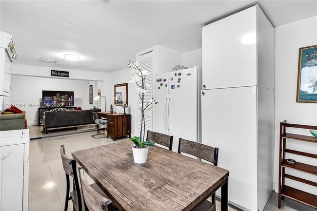 Photo - 519 NW 52nd St