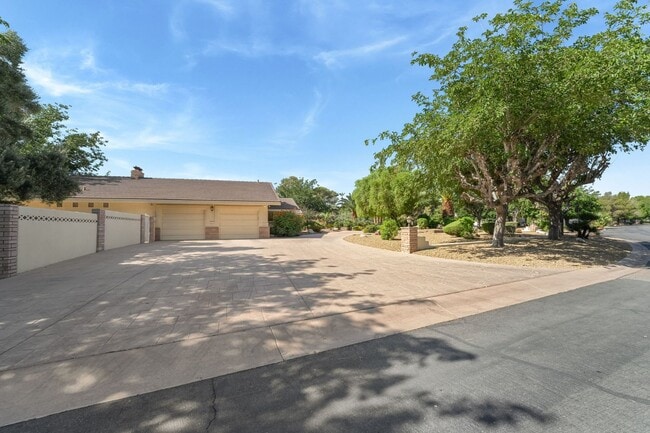 Photo - 7154 Ranchito Cir