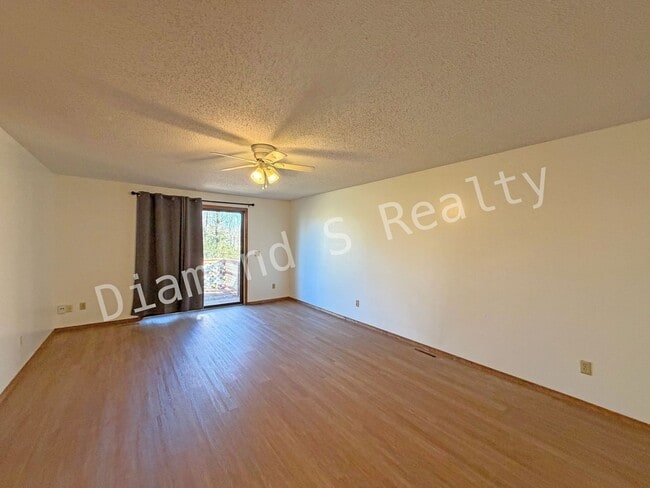 Photo - 2335 W Farm Rd 164 Unidad A