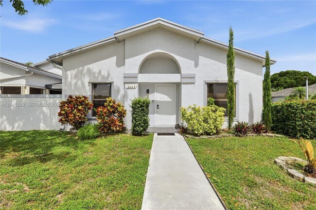 Photo - 6443 SW 152nd Cir Pl