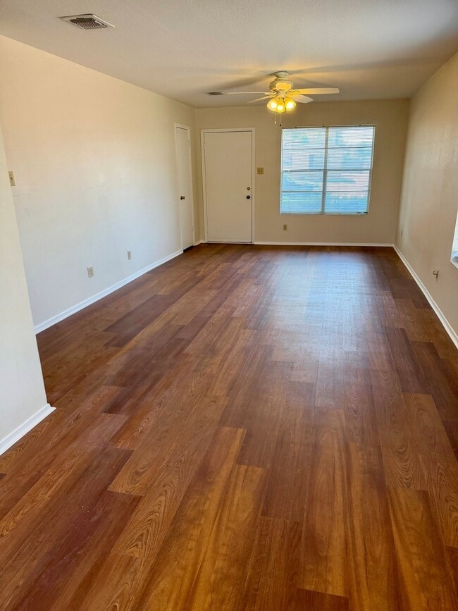 512 Karen Dr Unit 512