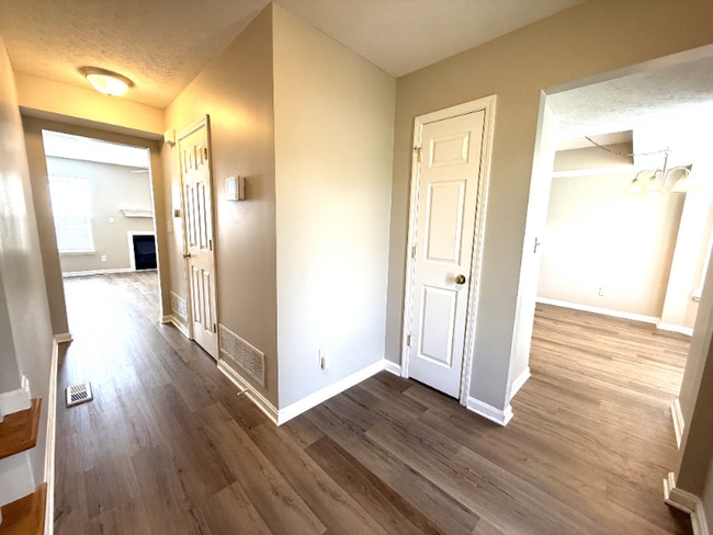 Photo - 12806 Lost Hill Walk