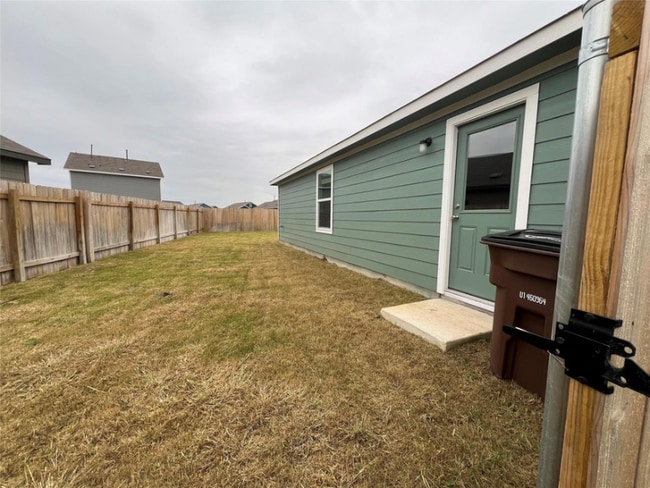 Photo - 420 Halfmoon Dr