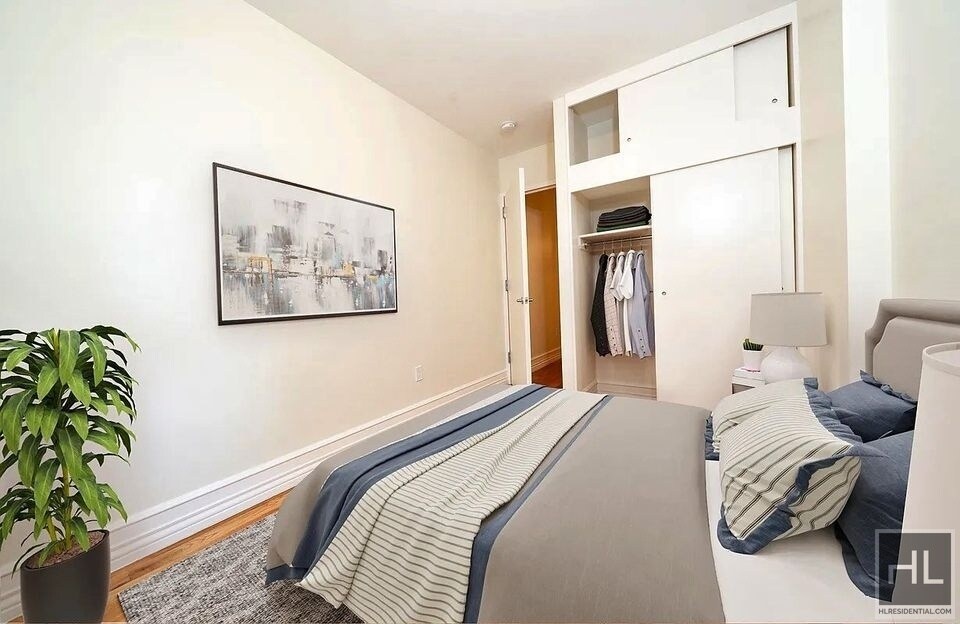 Photo - Central Park!! Rent Stabilized 1BR and WD ... Unit 4BE