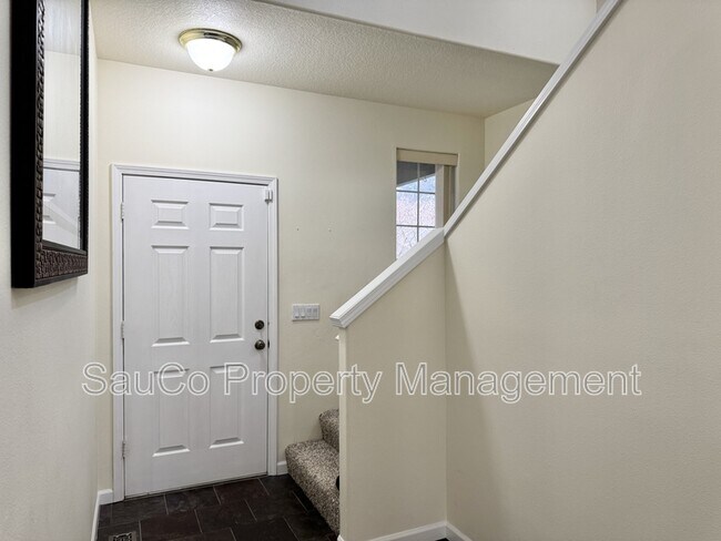 255 NE 74th Ave