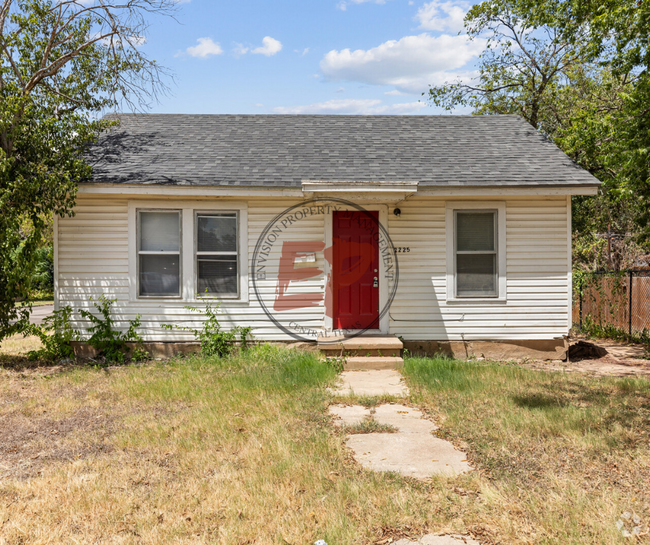 Building Photo - 2225 Trice Ave Rental