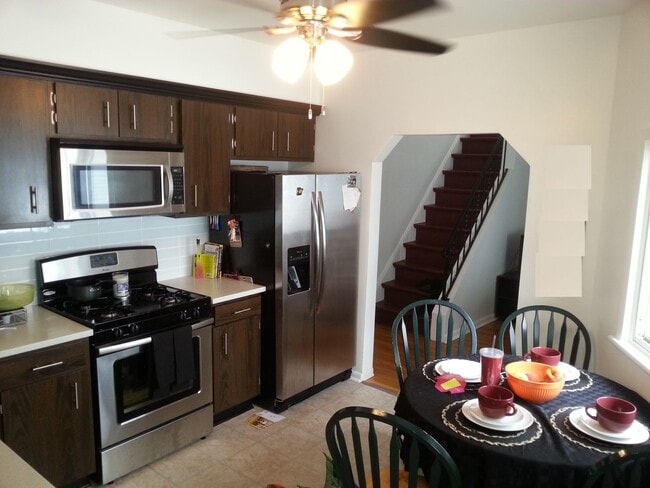 Photo - Southside Flats Recently Renovated 3 bedro...