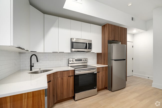 2HAB, 2BA - 969 ft² - Cocina - 4408 Lancaster Ave