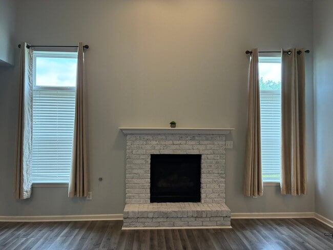 Photo - 2396 Meadow Bend Dr