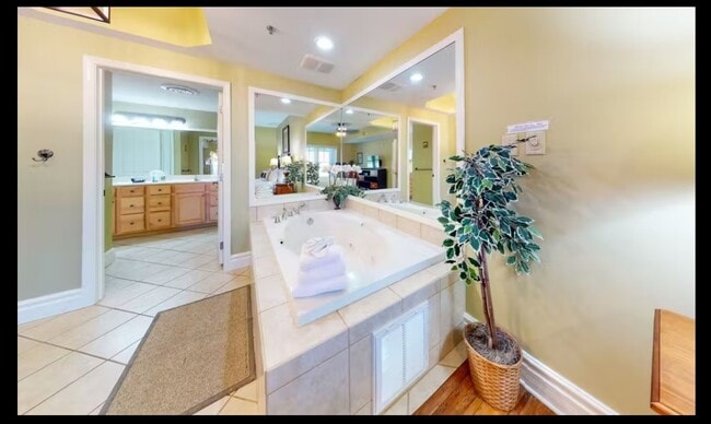 Photo - 215 Woliss Ln Unit 103