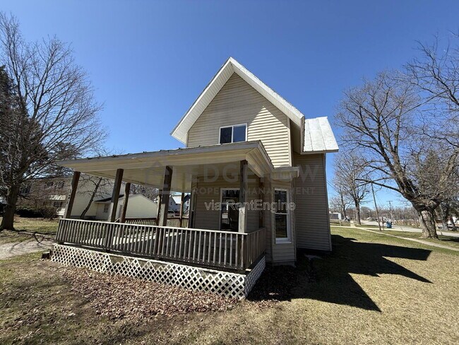 Photo - 131 Lincoln St