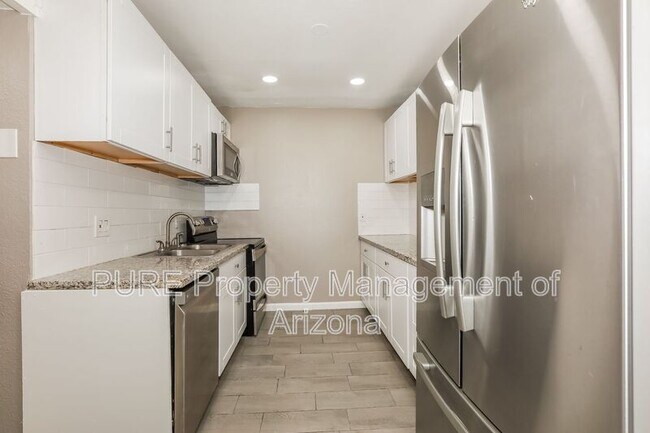 Photo - 100 W Gary Dr Unit C