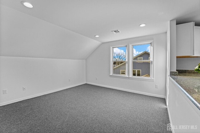 Photo - 43 Hillcrest Ave