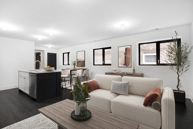 Photo - 1833 S Throop St Unit G