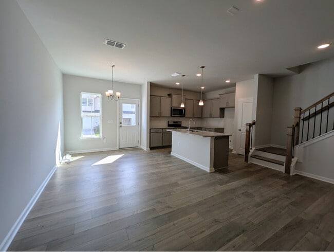 Photo - 246 Broomside Ave