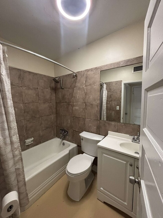 Guest Bathroom - 1229 N 4th Ave