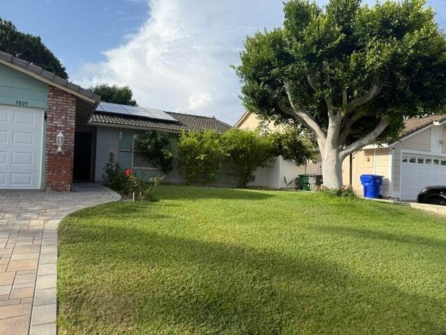 3809 Stanford Dr