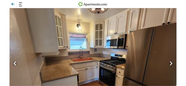 Photo - 3106 Broadway