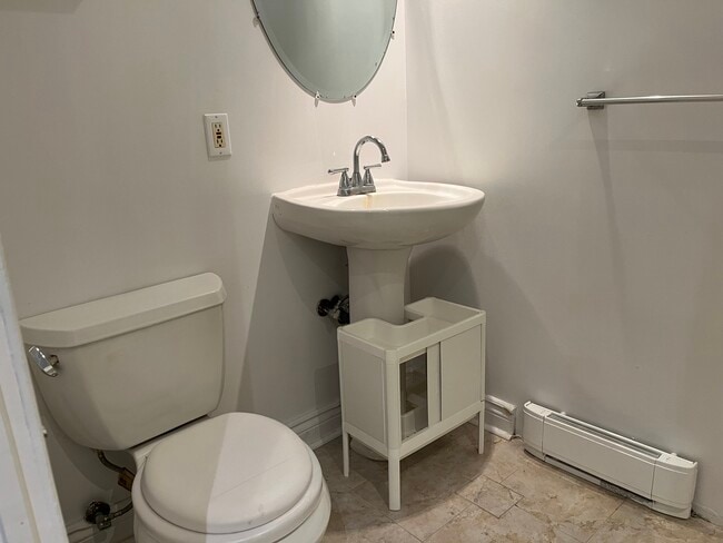 Photo - 4540 Av Draper Unit 4540 Draper