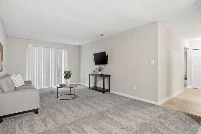 Photo - 3364 Fairway Oaks Dr Unidad SI FL2-ID1613296P