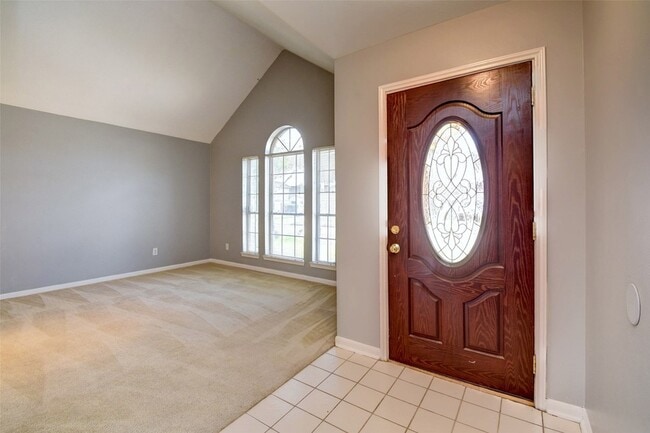 Photo - 2114 Whirlaway Dr
