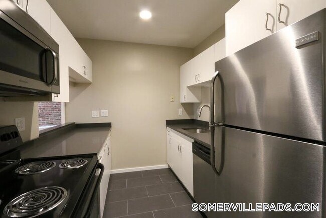 17 Bow St Unit 12