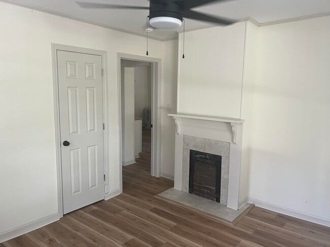 Photo - 1815 Jenkins St