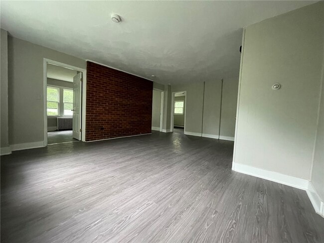 654 Spencer Rd