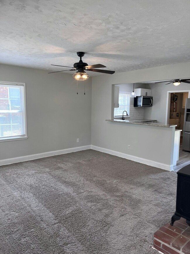 Photo - 3625 Flint St