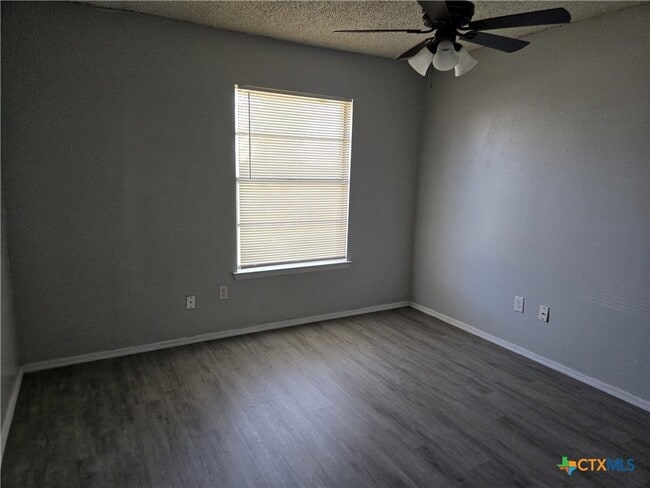 Photo - 1129 Spruce St