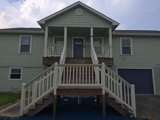 Photo - 3780 Martin Luther King Jr Dr