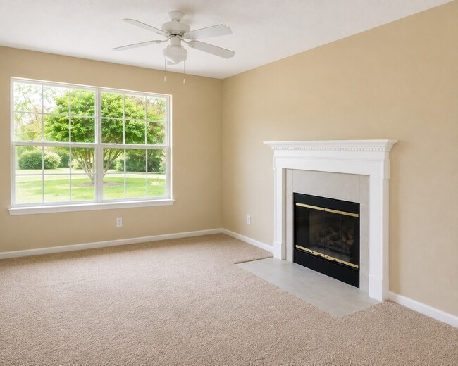Photo - 139 Laurelwood Dr