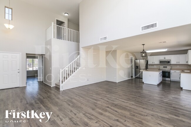 Photo - 1168 W Desert Basin Dr