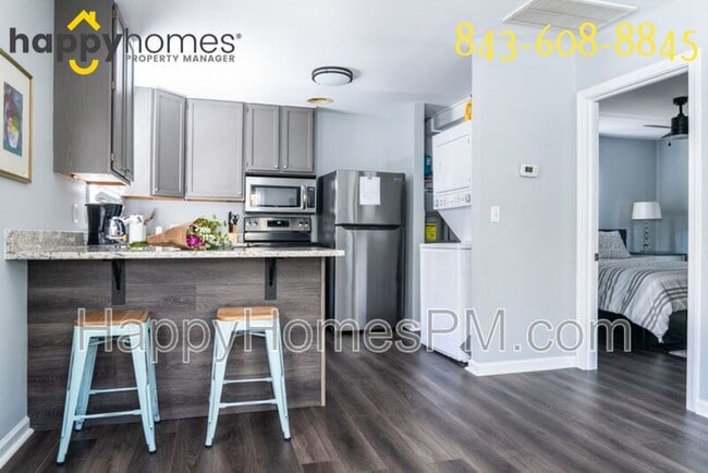 Photo - 2140 Welch Ave