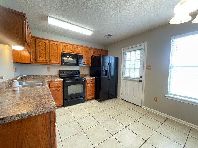 Photo - Adorable home, close to the casinos! Country living!