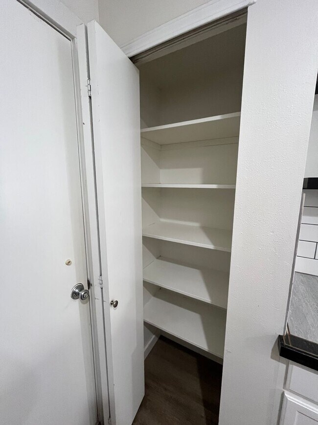 Photo - Updated 3 Bedroom Home Near Barkley Village Unit 1706