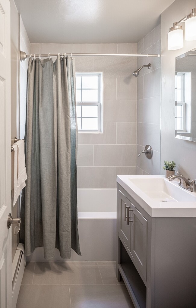 Photo - Hawthorne Living