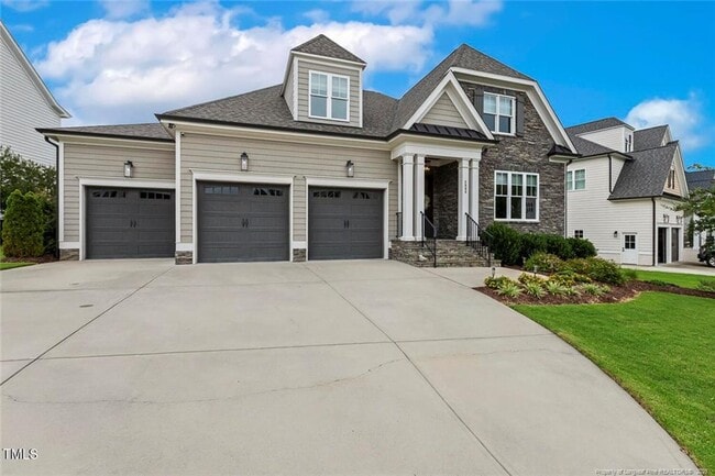 Photo - 2098 Amalfi Pl