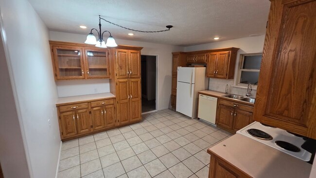 Photo - 808 S Elgin Ave