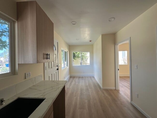 Photo - Brand New 1+1  ADU